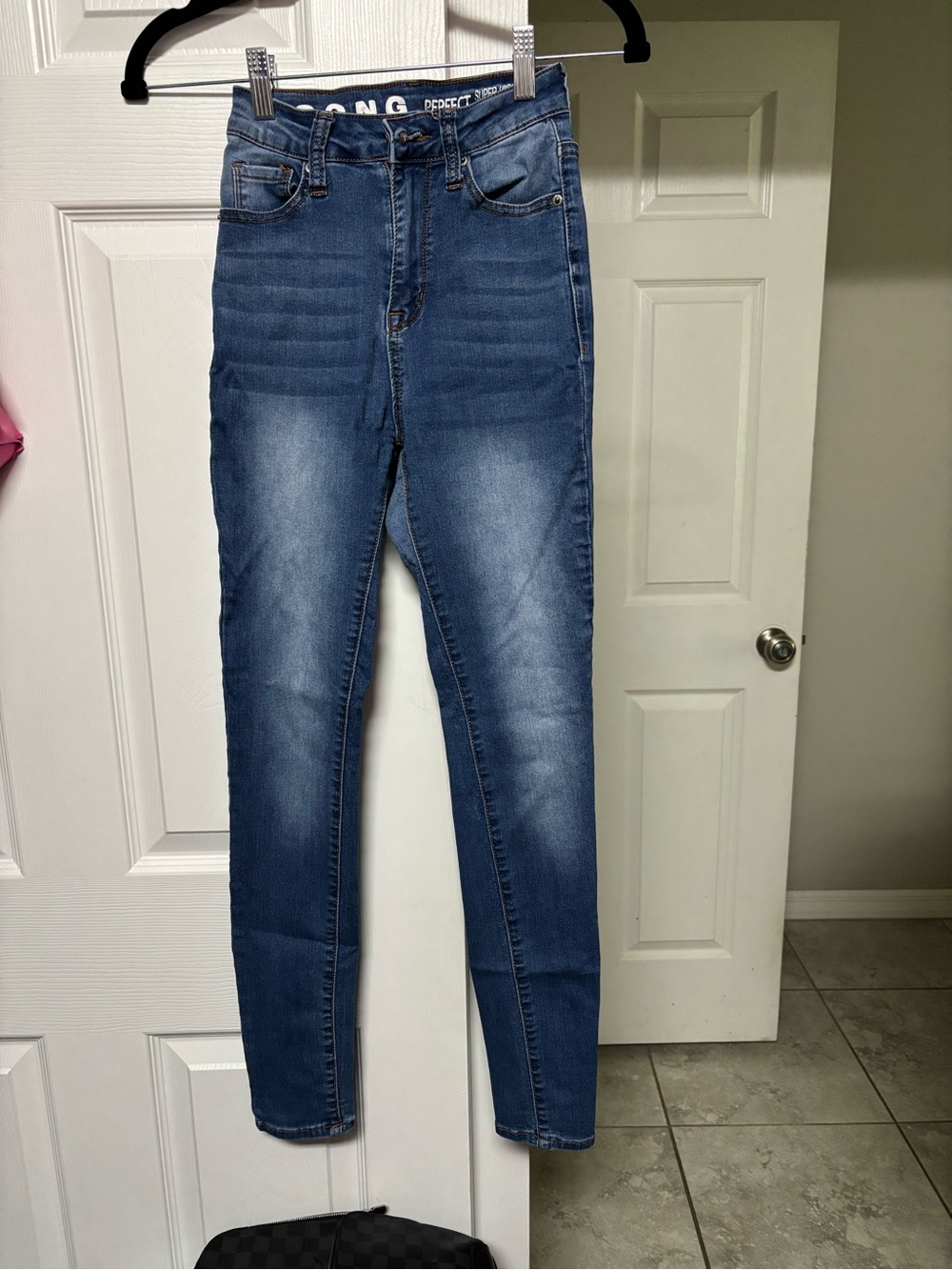 High-Rise Dark Blue Skinny Jeans - BONGO